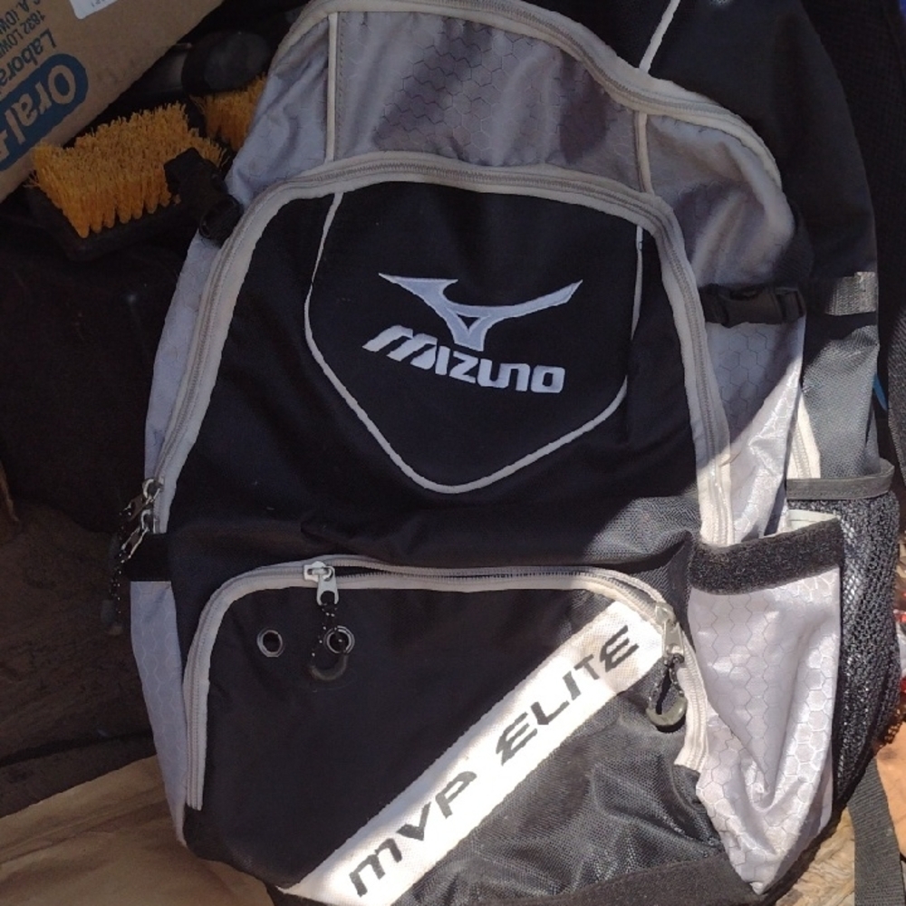 Mizuno MVP Elite Men's Backpack in Black and Gray